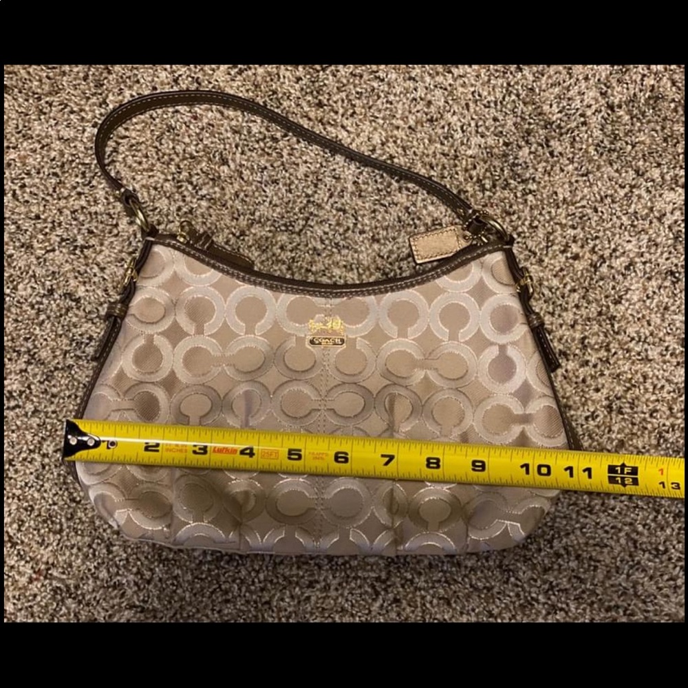 Coach purse - Picture 7 of 7